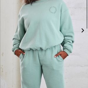 Set active gem sweat pants new with tags